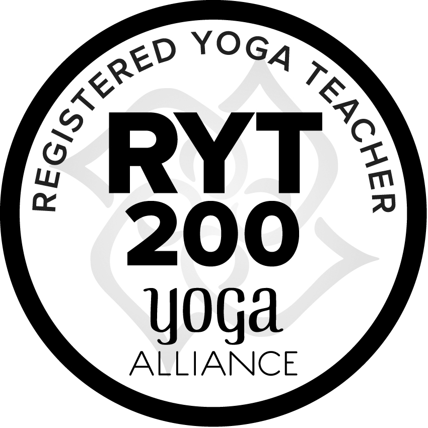 Julia, Toni und Amelie sind registrierte Yogalehrerinnen und haben in ihrer 200 Stunden Yogaausbildung das Zertifikat der Yoga Allicane erhalten: Teachers can register as a RYT® 200 if they have successfully completed a 200-hour yoga teacher training that is registered with Yoga Alliance. All training hours must come from the same school and multiple trainings cannot be combined to meet the 200-hour Requirement.